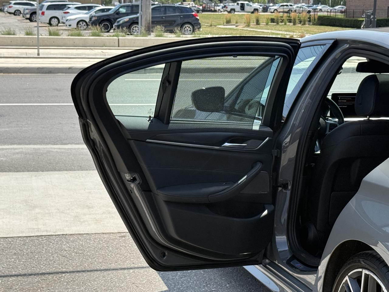 2021 BMW 5 Series 540i //M SPORT | PANO | LOADED - Photo #39