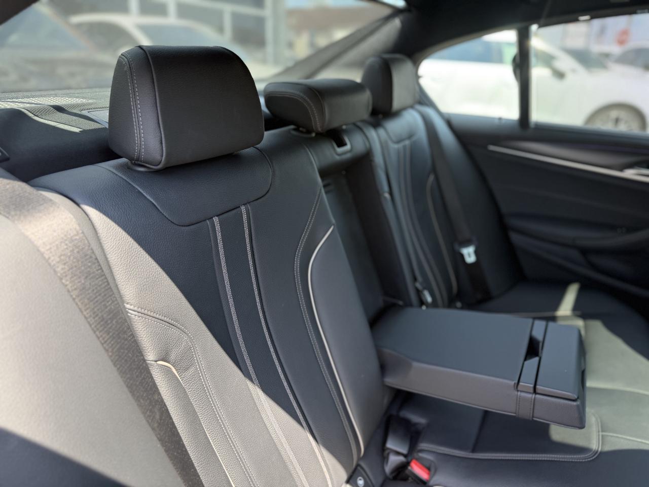 2021 BMW 5 Series 540i //M SPORT | PANO | LOADED - Photo #38