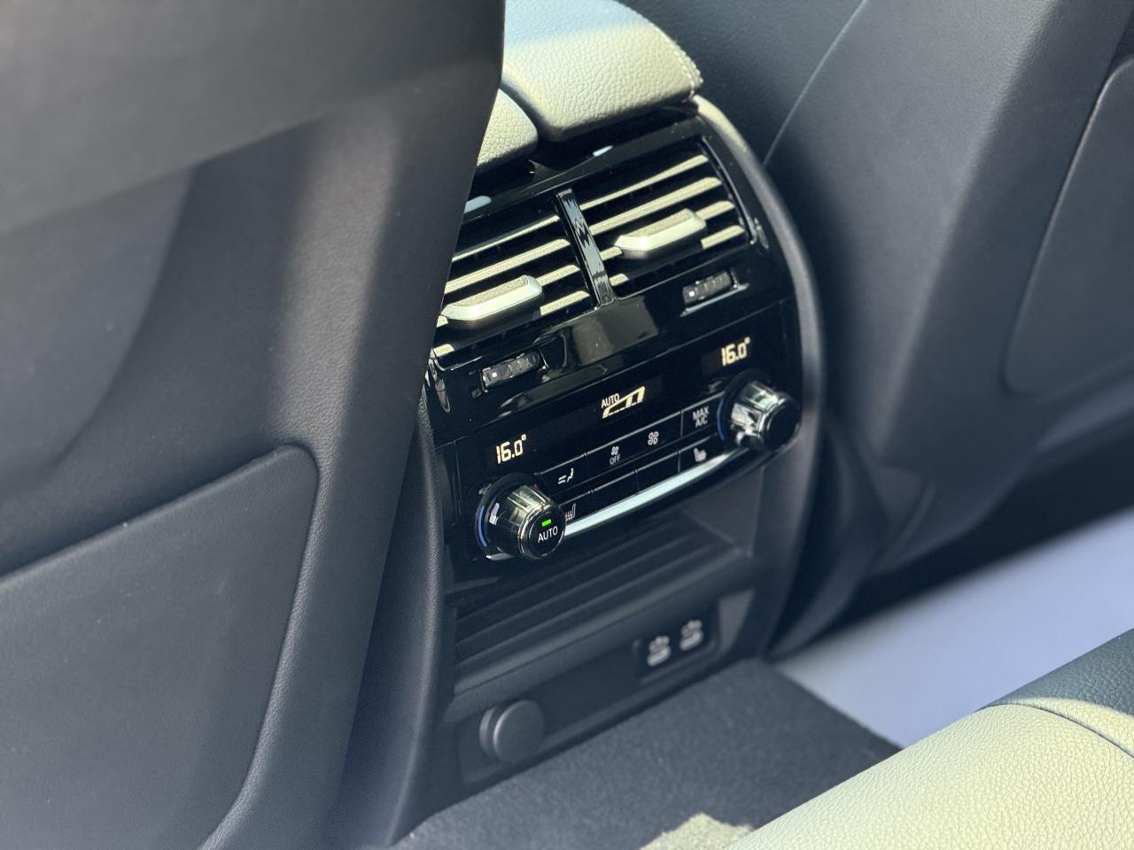 2021 BMW 5 Series 540i //M SPORT | PANO | LOADED - Photo #41