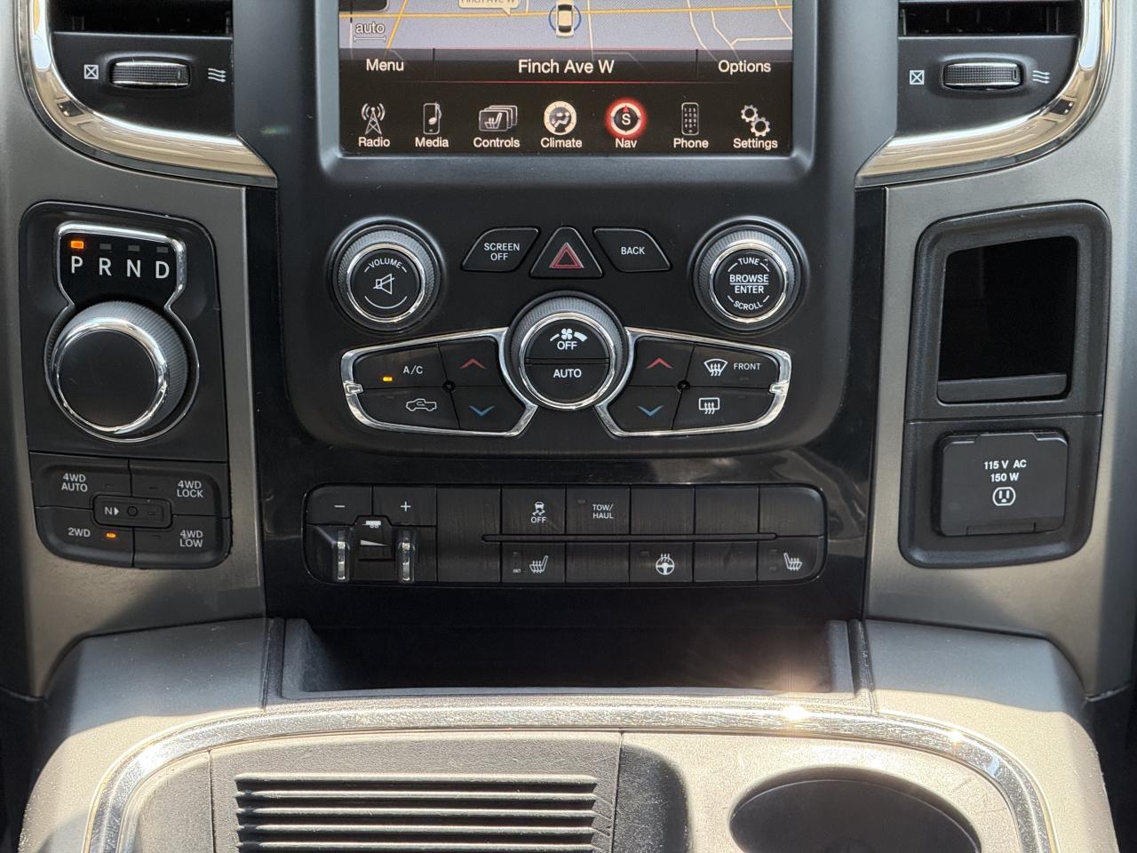 2015 RAM 1500 SPORT | ALPINE SOUND | 5.7 V8 | LOADED - Photo #25
