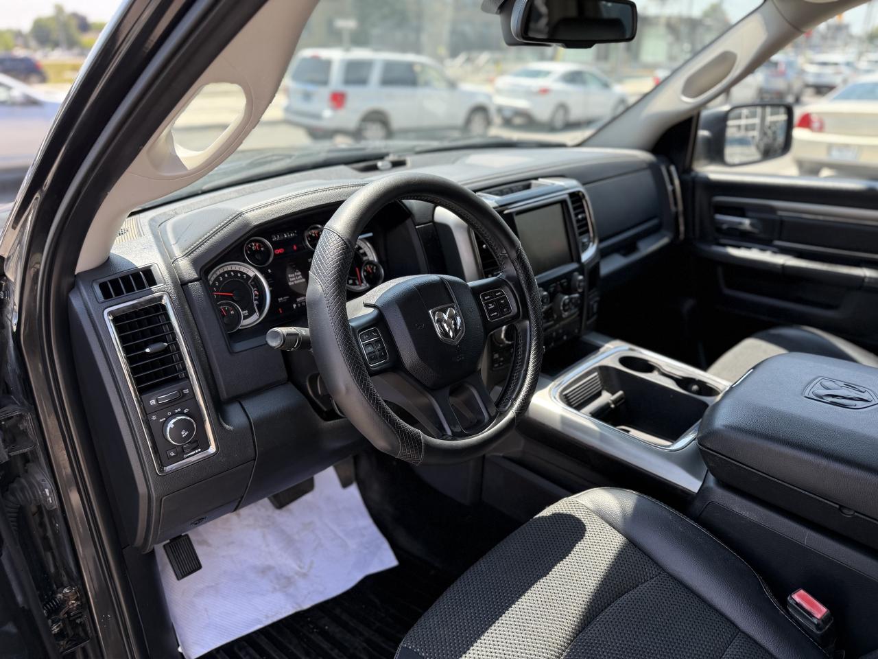 2015 RAM 1500 SPORT | ALPINE SOUND | 5.7 V8 | LOADED - Photo #29
