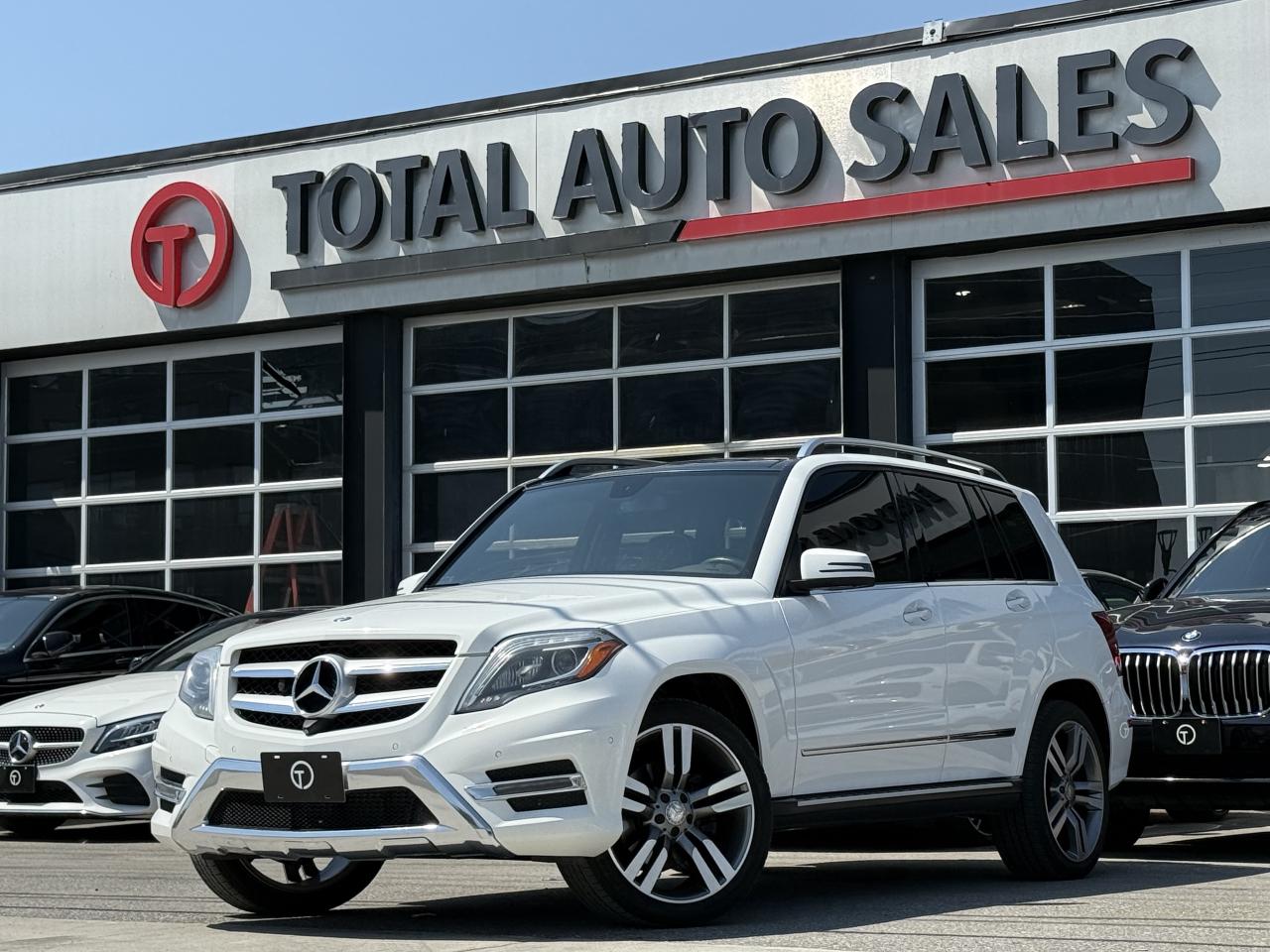 Used 2015 Mercedes-Benz GLK-Class 250 | BLUETEC | PANO | PREMIUM LEATHER | LOADED for sale in North York, ON