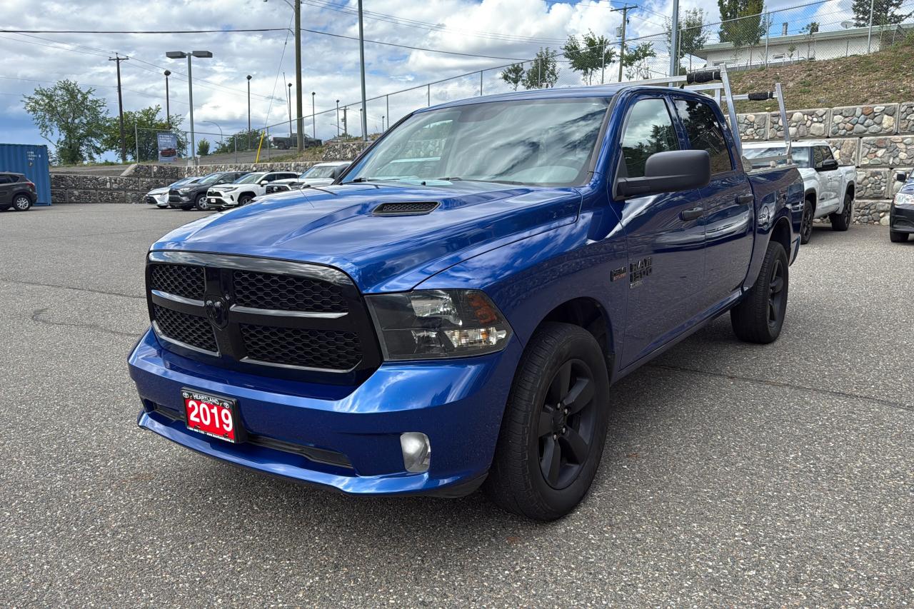 2019 RAM 1500 Classic Tradesman TRADESMAN Photo2