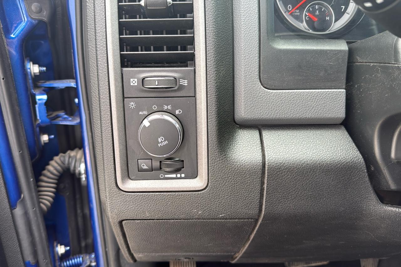 2019 RAM 1500 Classic Tradesman TRADESMAN Photo