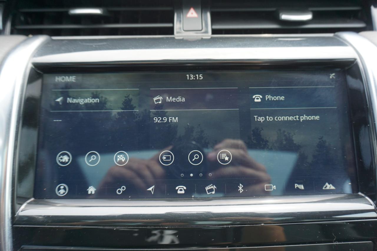 2020 Land Rover Discovery Sport SE AWD CERTIFIED *ACCIDENT FREE*L.R MAINTAIN* CAMERA NAV BLUETOOTH LEATHER HEATED PANO ROOF CRUISE ALLOYS - Photo #23