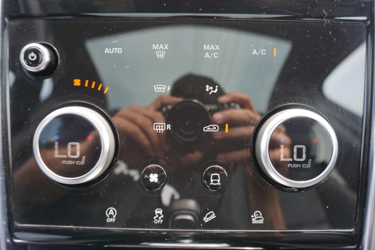 2020 Land Rover Discovery Sport SE AWD CERTIFIED *ACCIDENT FREE*L.R MAINTAIN* CAMERA NAV BLUETOOTH LEATHER HEATED PANO ROOF CRUISE ALLOYS - Photo #24