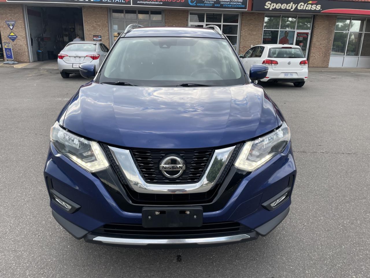2019 Nissan Rogue SV AWD - Photo #2