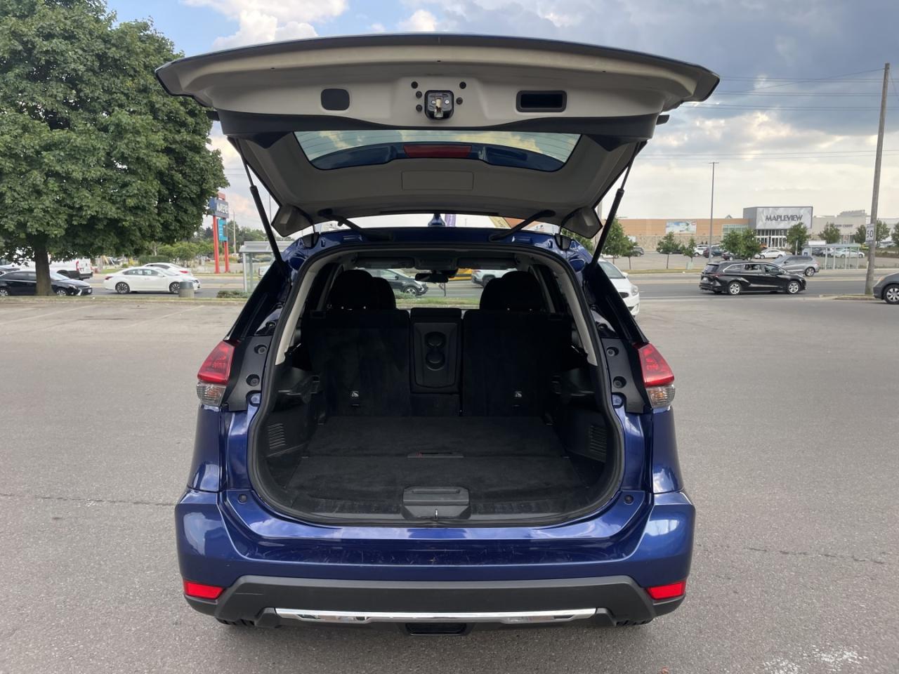 2019 Nissan Rogue SV AWD - Photo #9