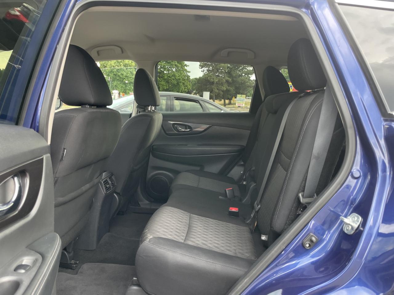 2019 Nissan Rogue SV AWD - Photo #11