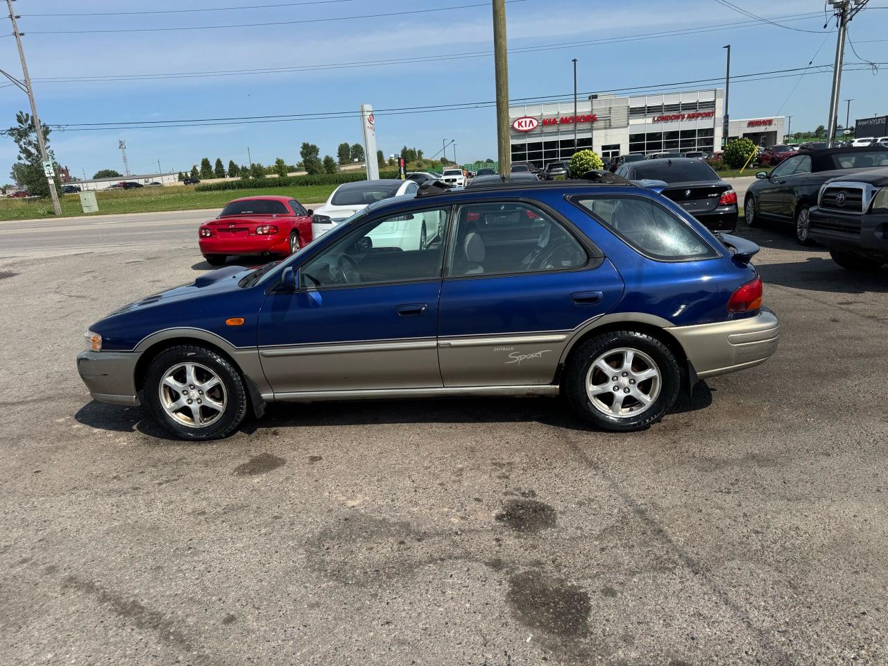 2000 Subaru Outback SPORT, AUTO, WAGON, ONLY 115KMS, AS IS SPECIAL - Photo #2