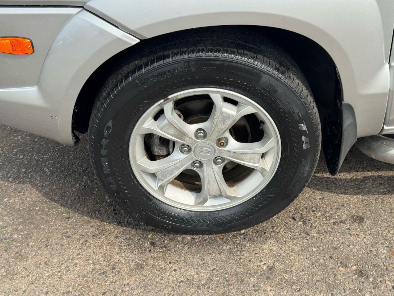 2009 Hyundai Tucson LIMITED, SUNROOF, LEATHER, 58,000KMS, CERTIFIED - Photo #12