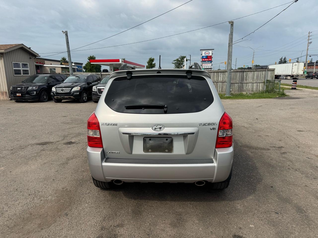 2009 Hyundai Tucson LIMITED, SUNROOF, LEATHER, 58,000KMS, CERTIFIED - Photo #5