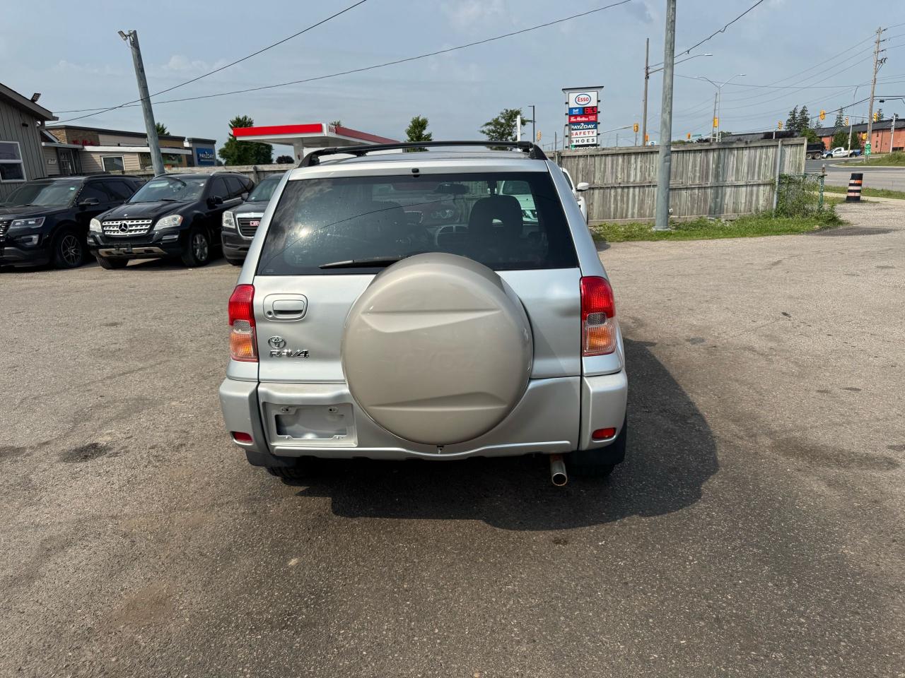 2001 Toyota RAV4 4X4, AUTO, 4 CYL, RUNS WELL, RELIABLE, AS IS - Photo #4