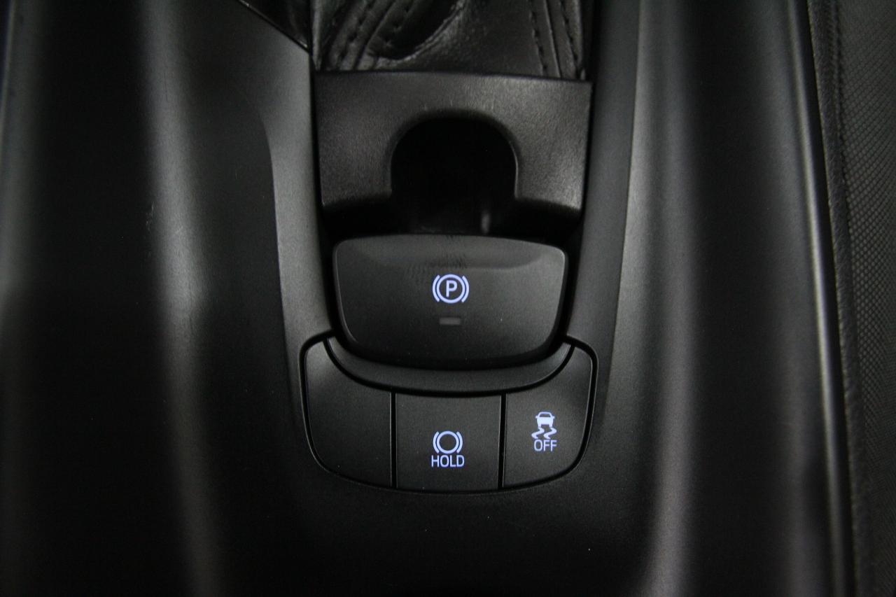 2022 Toyota C-HR LE | LaneDep | ACC | Backup Cam | CarPlay Photo