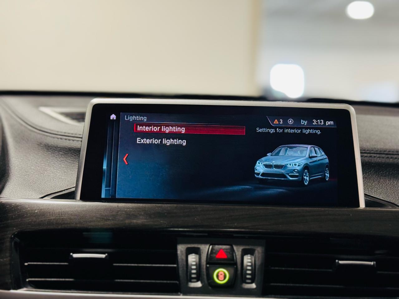 2021 BMW X1 xDrive28i - Photo #17