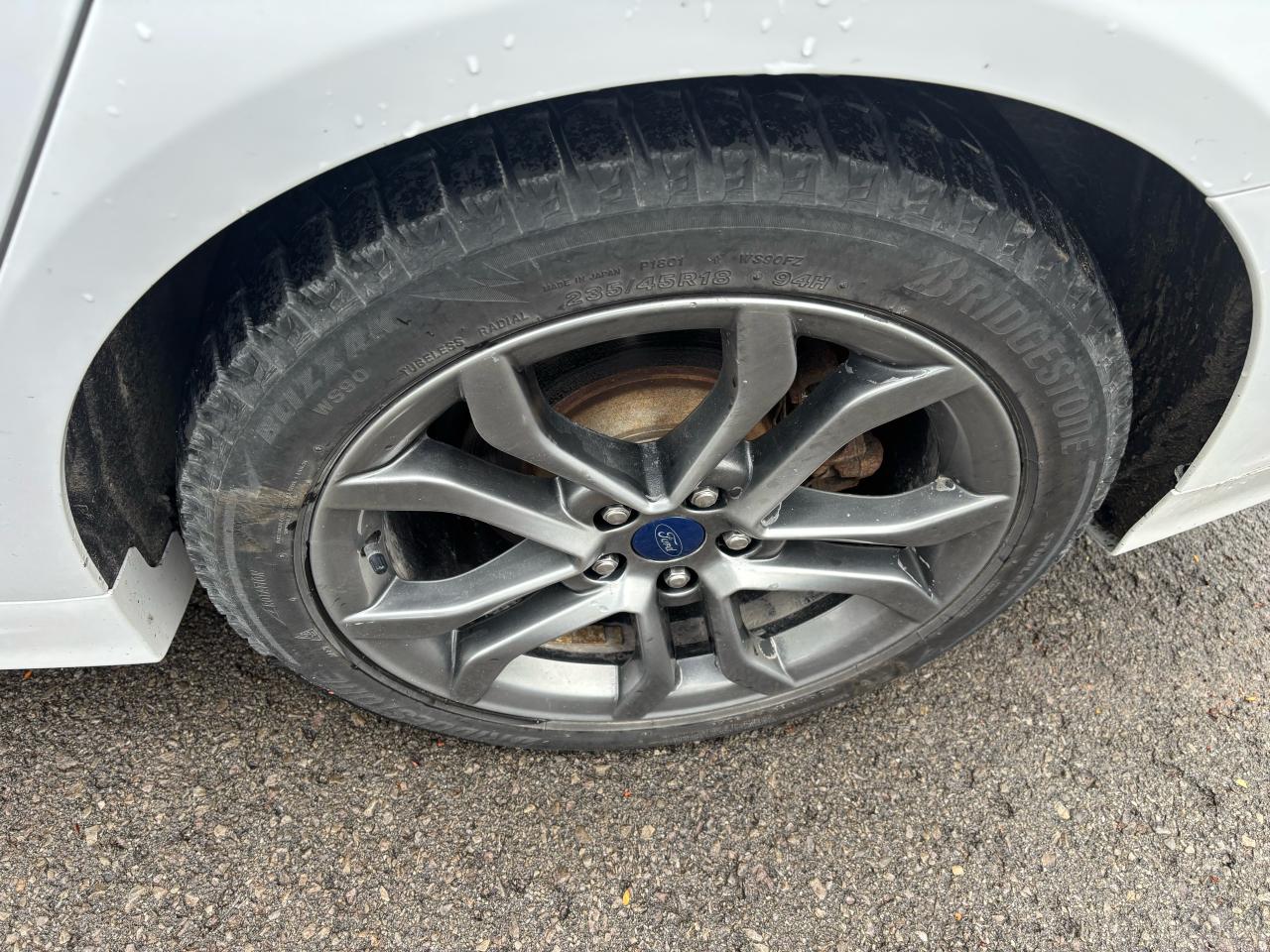 2017 Ford Fusion SE, Leather, P. Seats, All Wheel Drive, Bluetooth Photo4