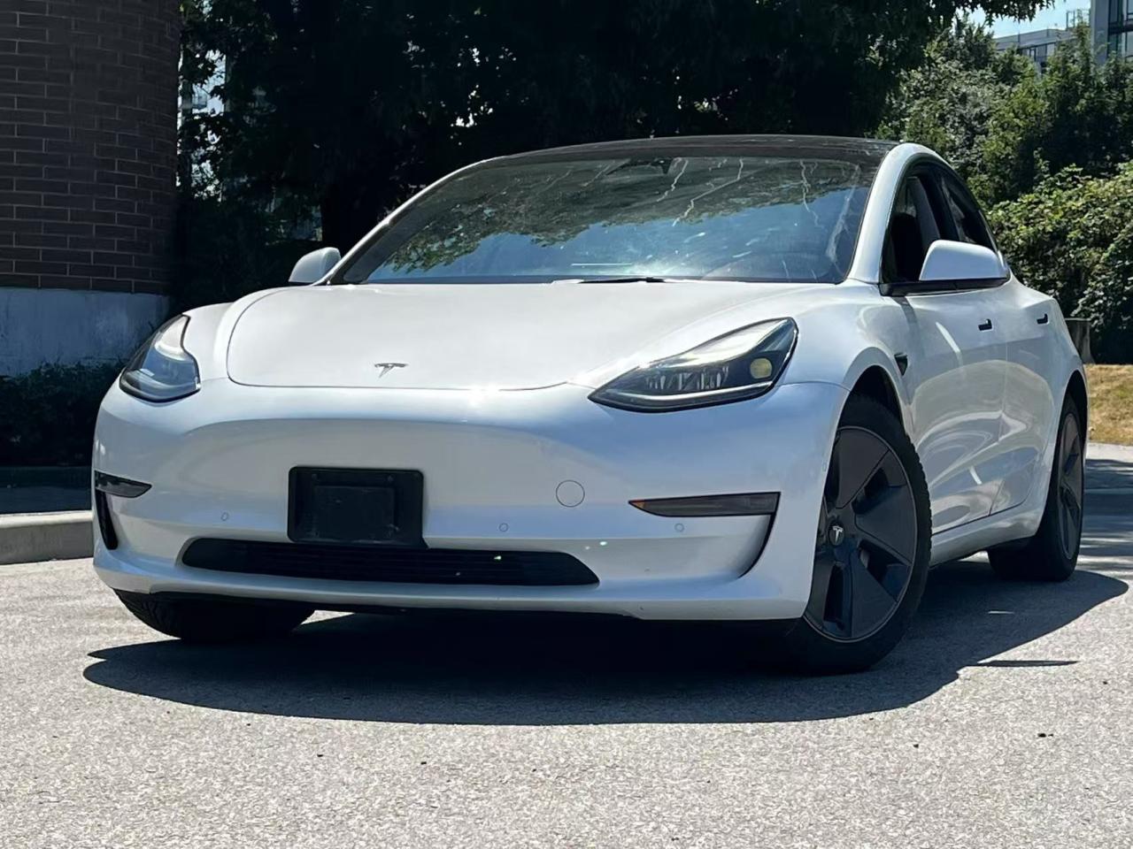 Used 2022 Tesla Model 3 RWD/ NO ACCIDENT/ BC LOCAL/ ONE OWNER for sale in Richmond, BC