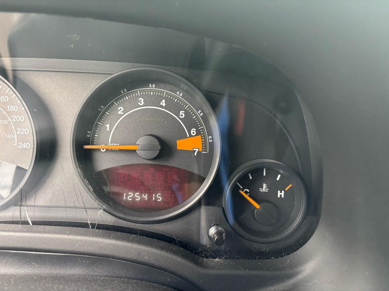 2015 Jeep Patriot High Altitude, 4x4, leather, sunroof, Alloys,