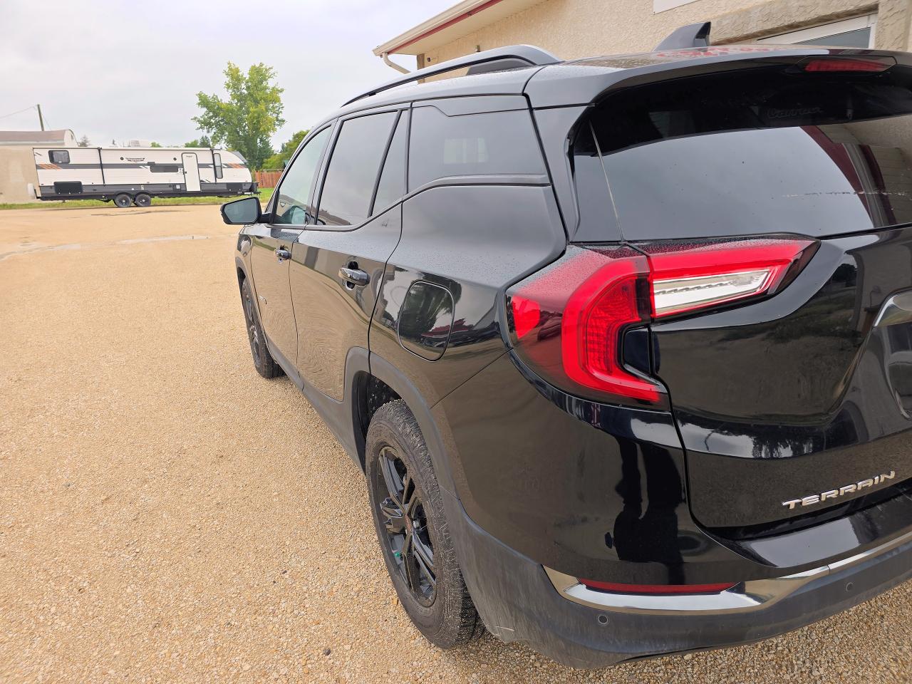 2024 GMC Terrain AWD AT4 Only 5977 KM - Photo #21
