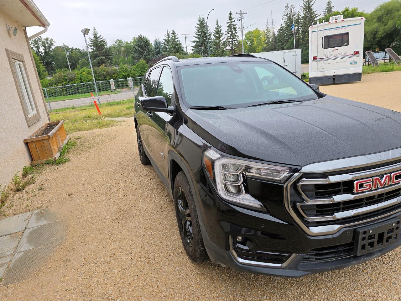 2024 GMC Terrain AWD AT4 Only 5977 KM - Photo #6