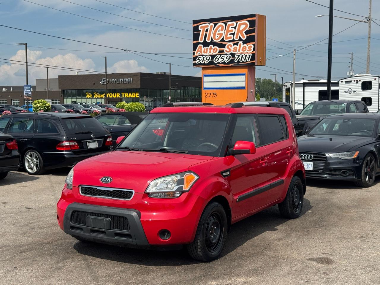 Used 2011 Kia Soul 2U for sale in London, ON