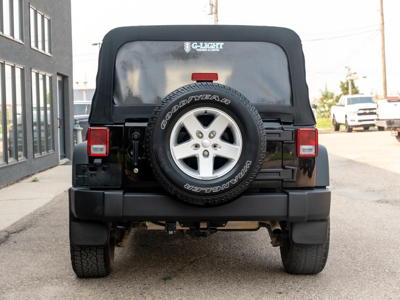 2016 Jeep Wrangler Unlimited Sport 4WD RIMS/TIRES Photo6
