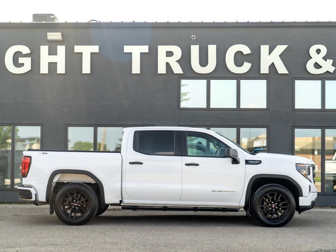 2023 GMC Sierra 1500 ELAVATION CREW CAB 4X4 Photo25