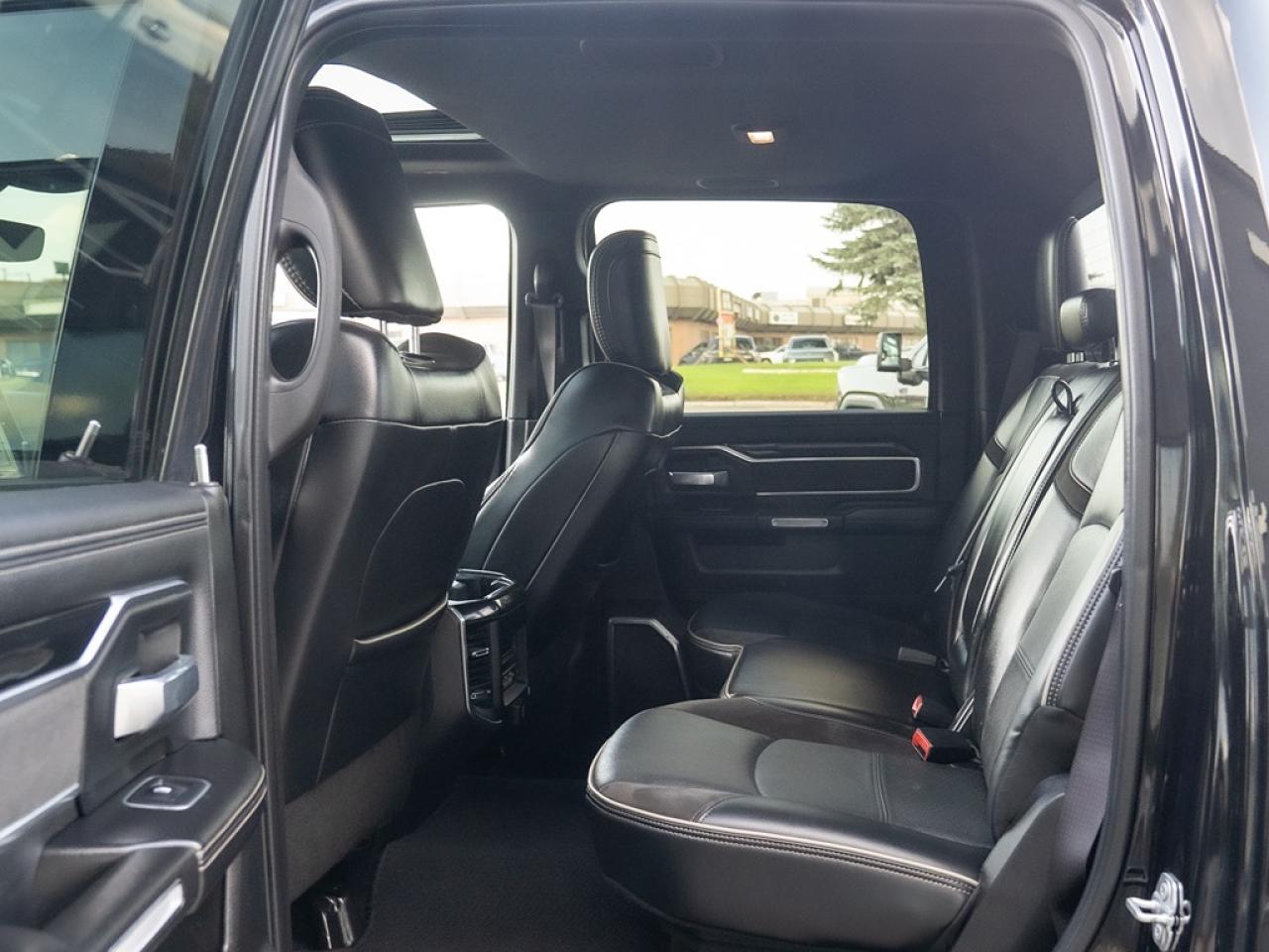 2019 RAM 3500 Laramie DIESEL LIFTED/RIMS/TIRES Photo41