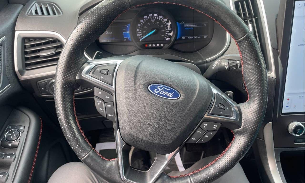 2021 Ford Edge ST Line - Photo #4