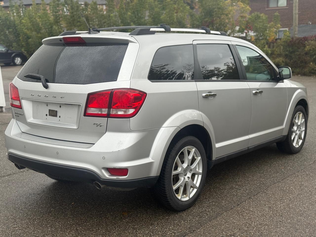 2012 Dodge Journey AWD 4dr R/T Photo4