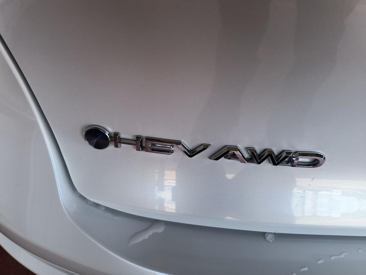 2025 Toyota Crown LIMITED Photo0