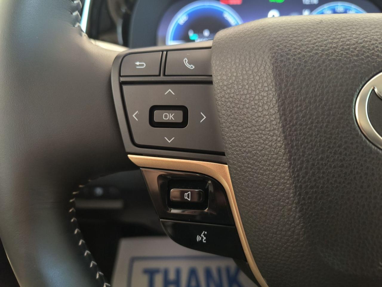 2025 Toyota Crown LIMITED Photo0