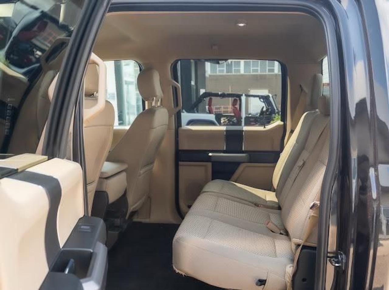 2019 Ford F-150 XLT - Photo #10