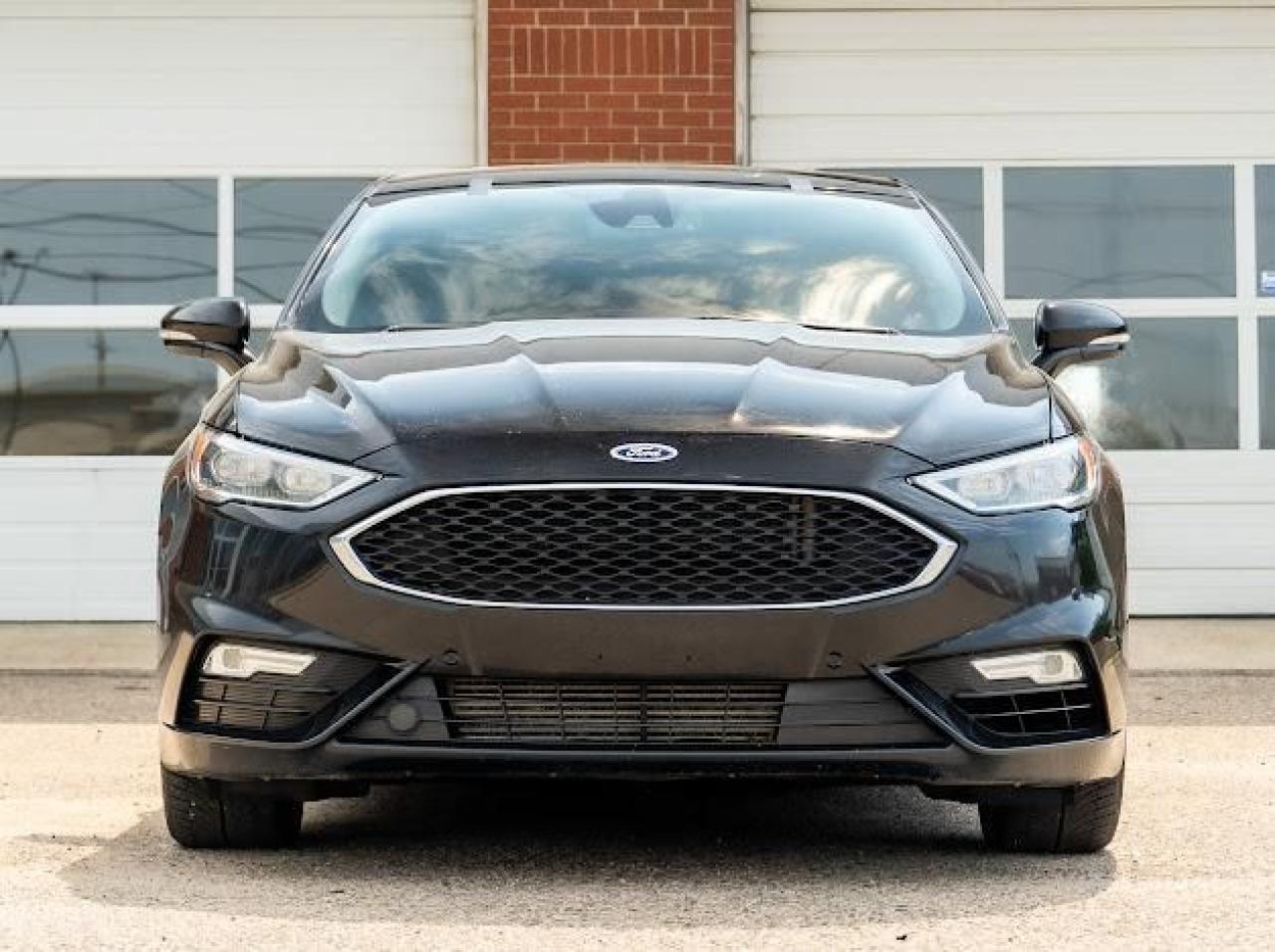 2017 Ford Fusion V6 Sport - Photo #2