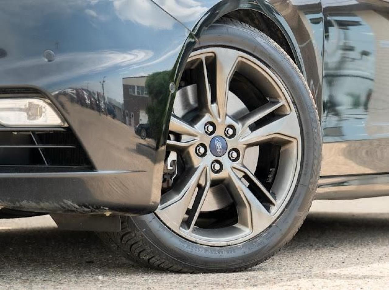 2017 Ford Fusion V6 Sport - Photo #6
