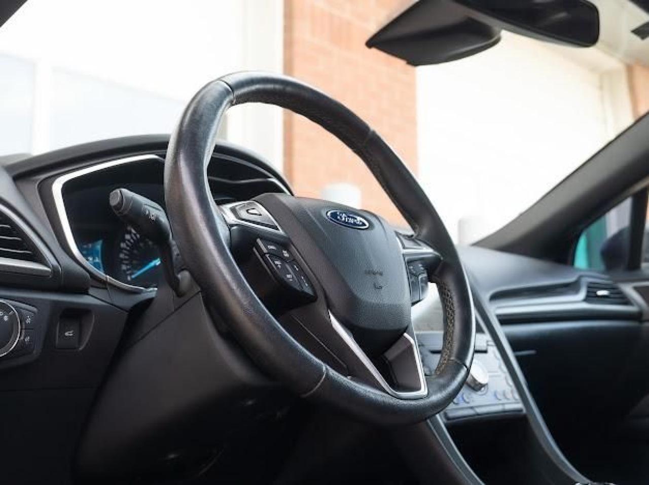 2017 Ford Fusion V6 Sport - Photo #20