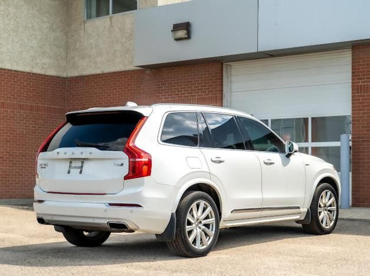 2016 Volvo XC90 T6 Inscription - Photo #4