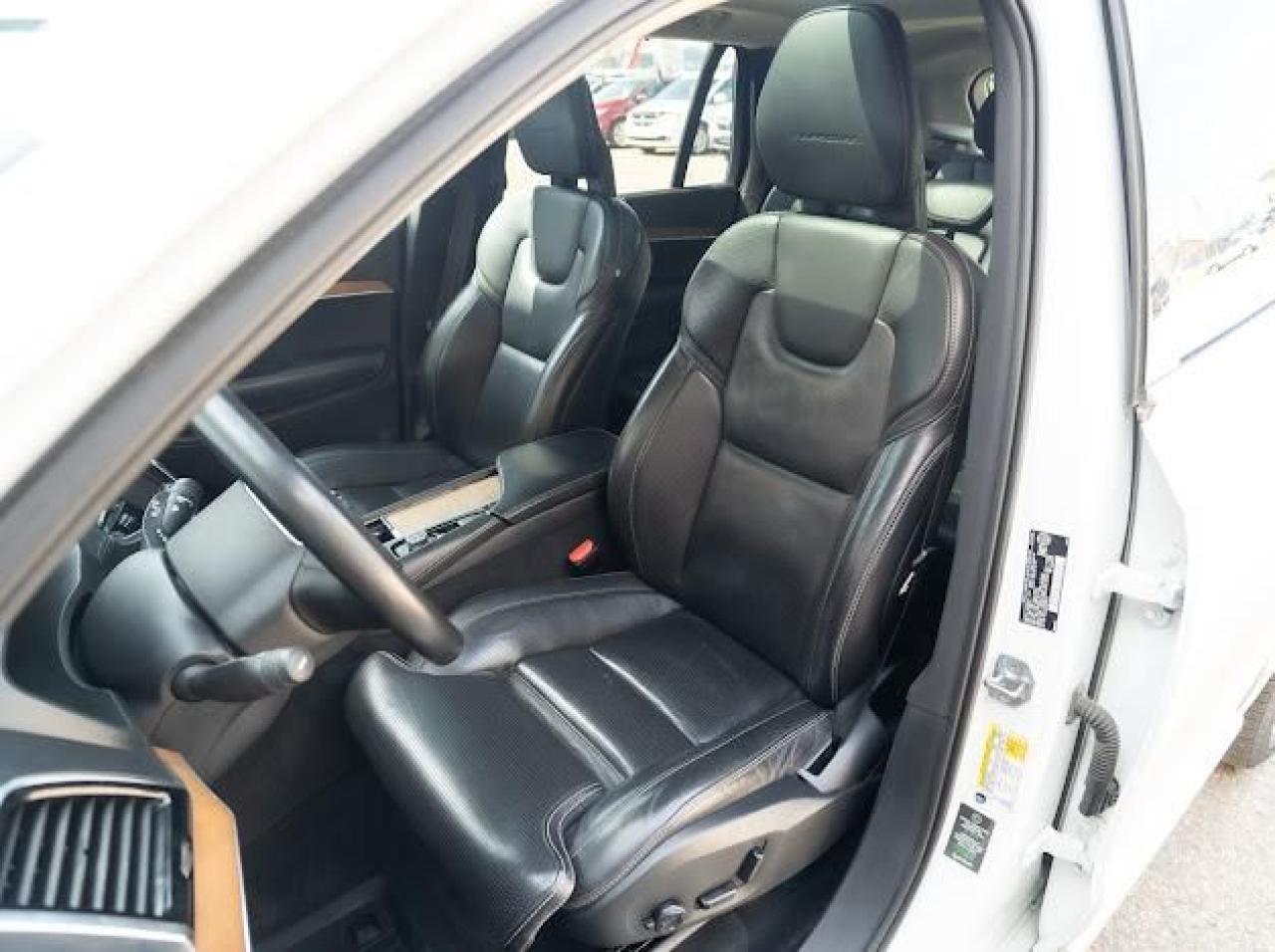 2016 Volvo XC90 T6 Inscription - Photo #7