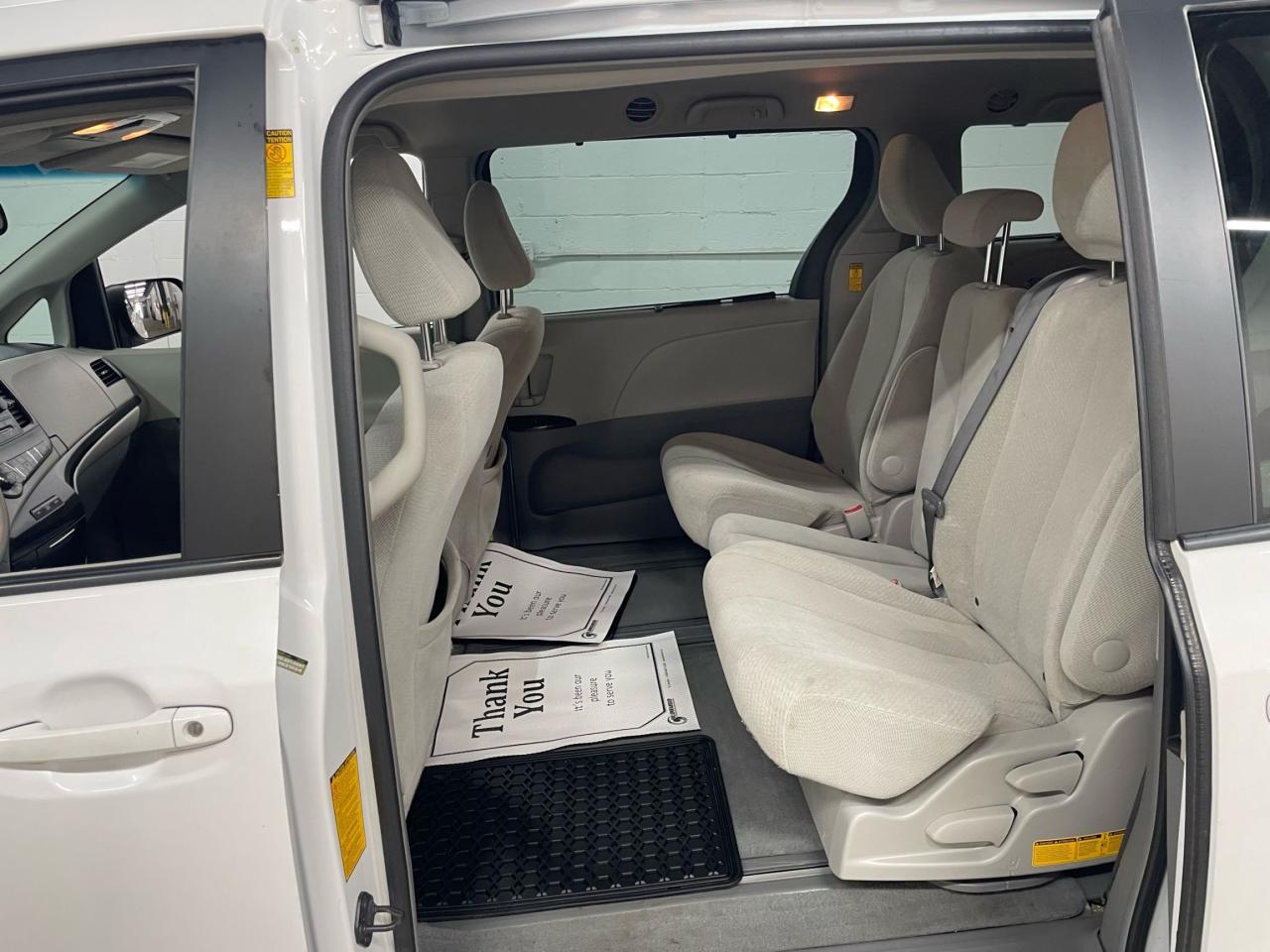 2014 Toyota Sienna 5DR LE 8-PASS FWD