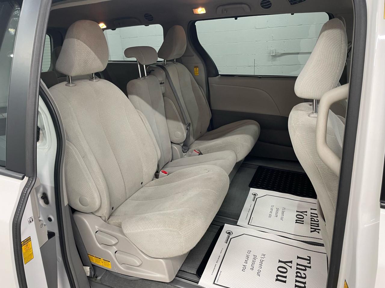 2014 Toyota Sienna 5DR LE 8-PASS FWD
