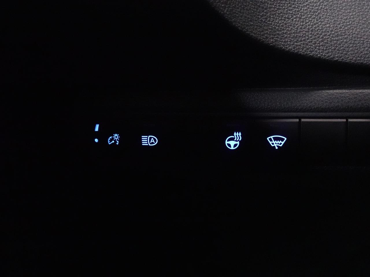 2022 Toyota Corolla LE UPGRADE | Sunroof | LaneDep | ACC | CarPlay