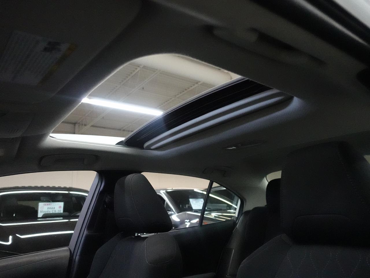2022 Toyota Corolla LE UPGRADE | Sunroof | LaneDep | ACC | CarPlay