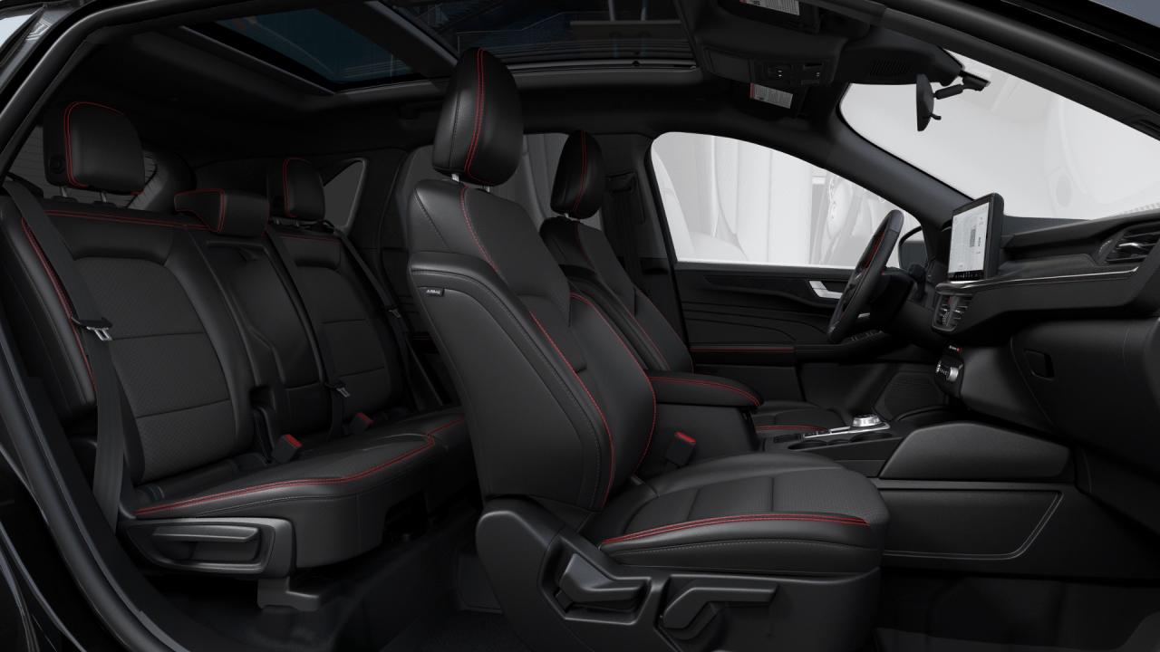 2025 Ford Escape ST-Line Select Photo5