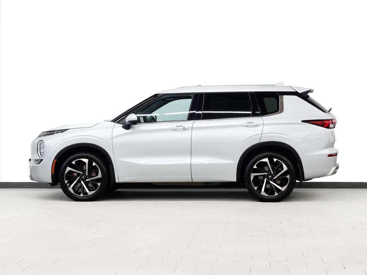 2022 Mitsubishi Outlander GT PREMIUM | AWD | Nav | HUD | Leather | Sunroof