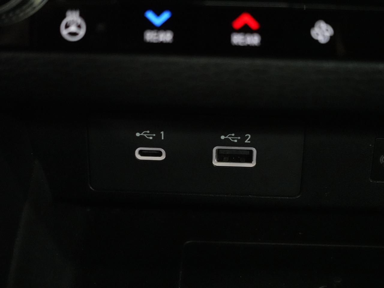 2022 Mitsubishi Outlander GT PREMIUM | AWD | Nav | HUD | Leather | Sunroof