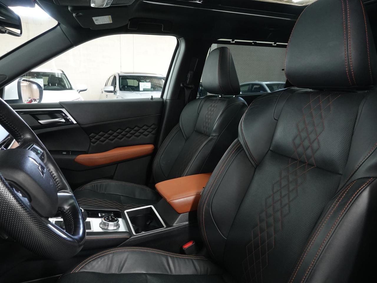 2022 Mitsubishi Outlander GT PREMIUM | AWD | Nav | HUD | Leather | Sunroof
