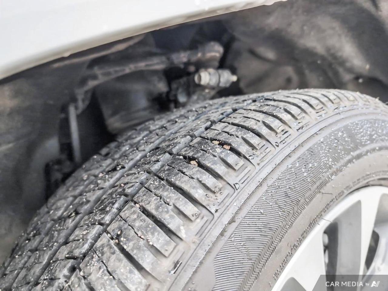 2022 Jeep Grand Cherokee 4xe Overland 2.0L | MOONROOF | HEATED SEATS Photo