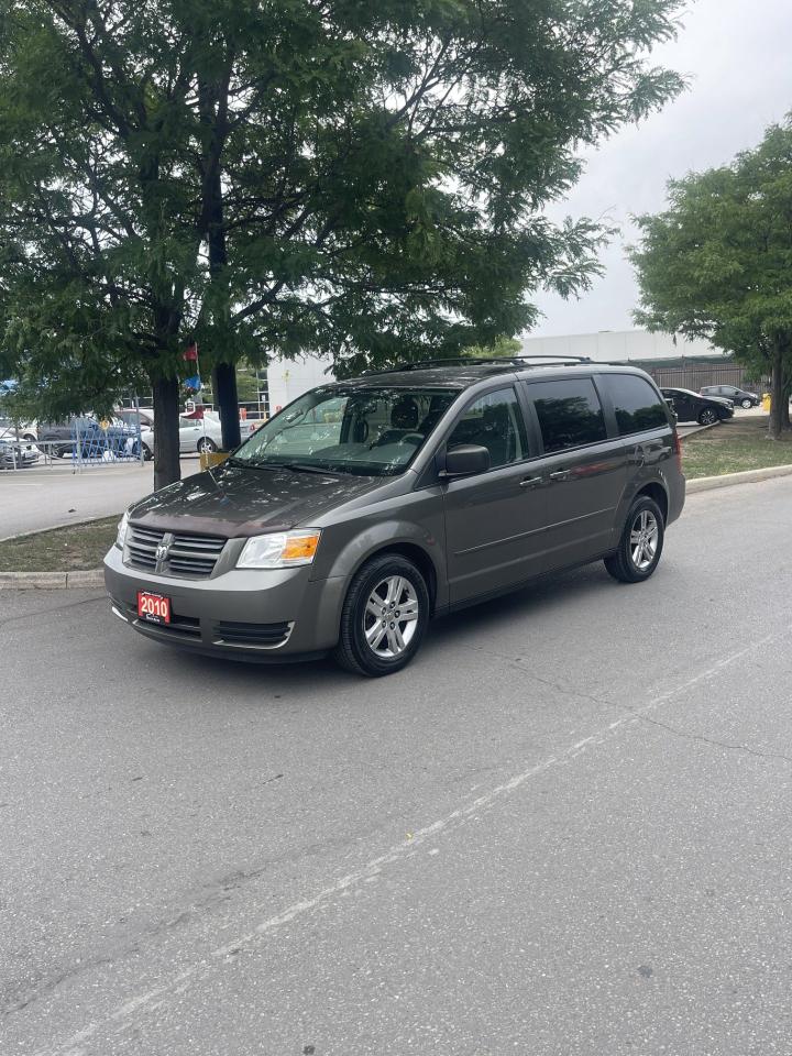 Used 2010 Dodge Grand Caravan SE           STOW N GO for sale in York, ON