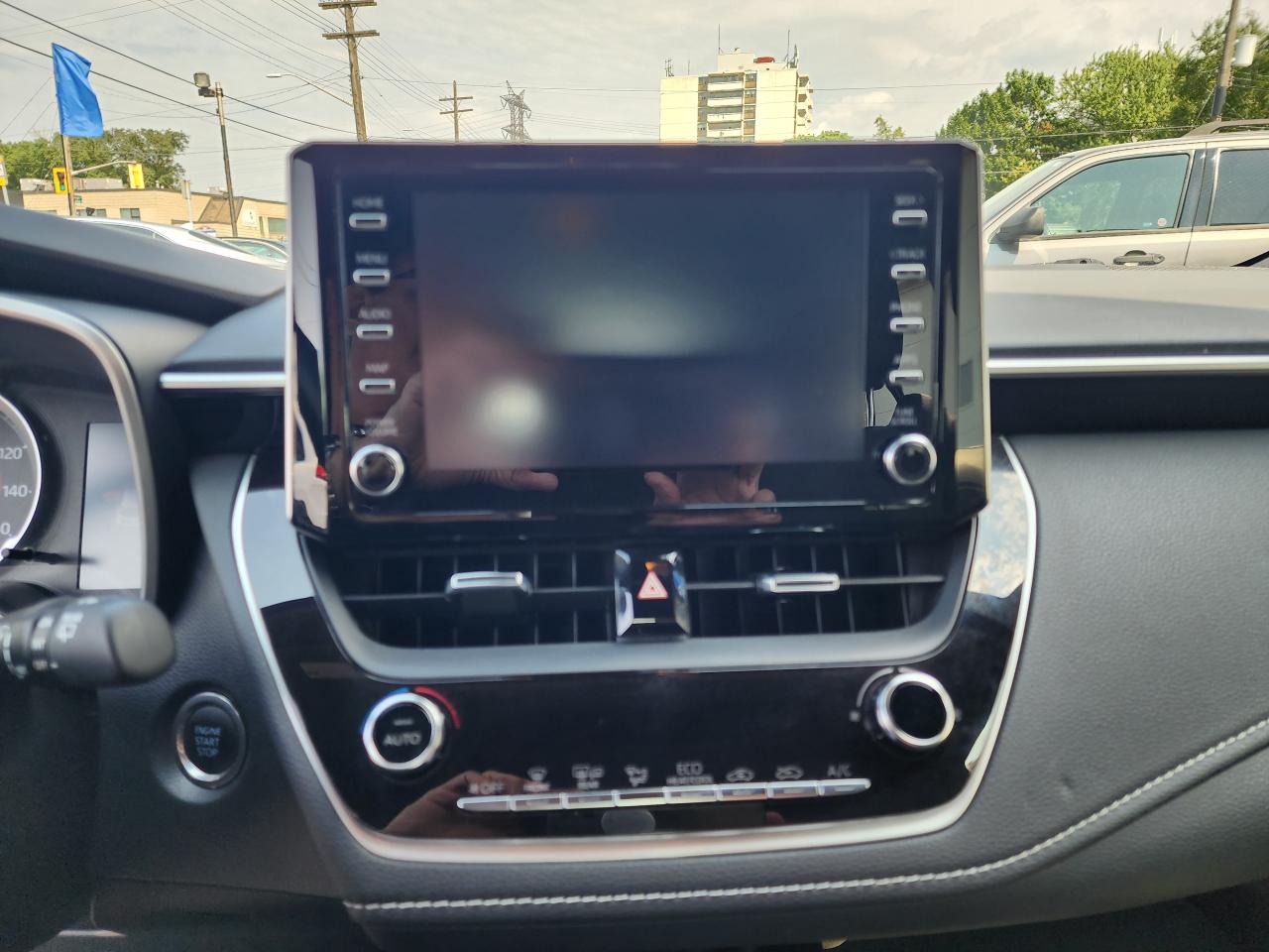 2019 Toyota Corolla SE - Photo #14