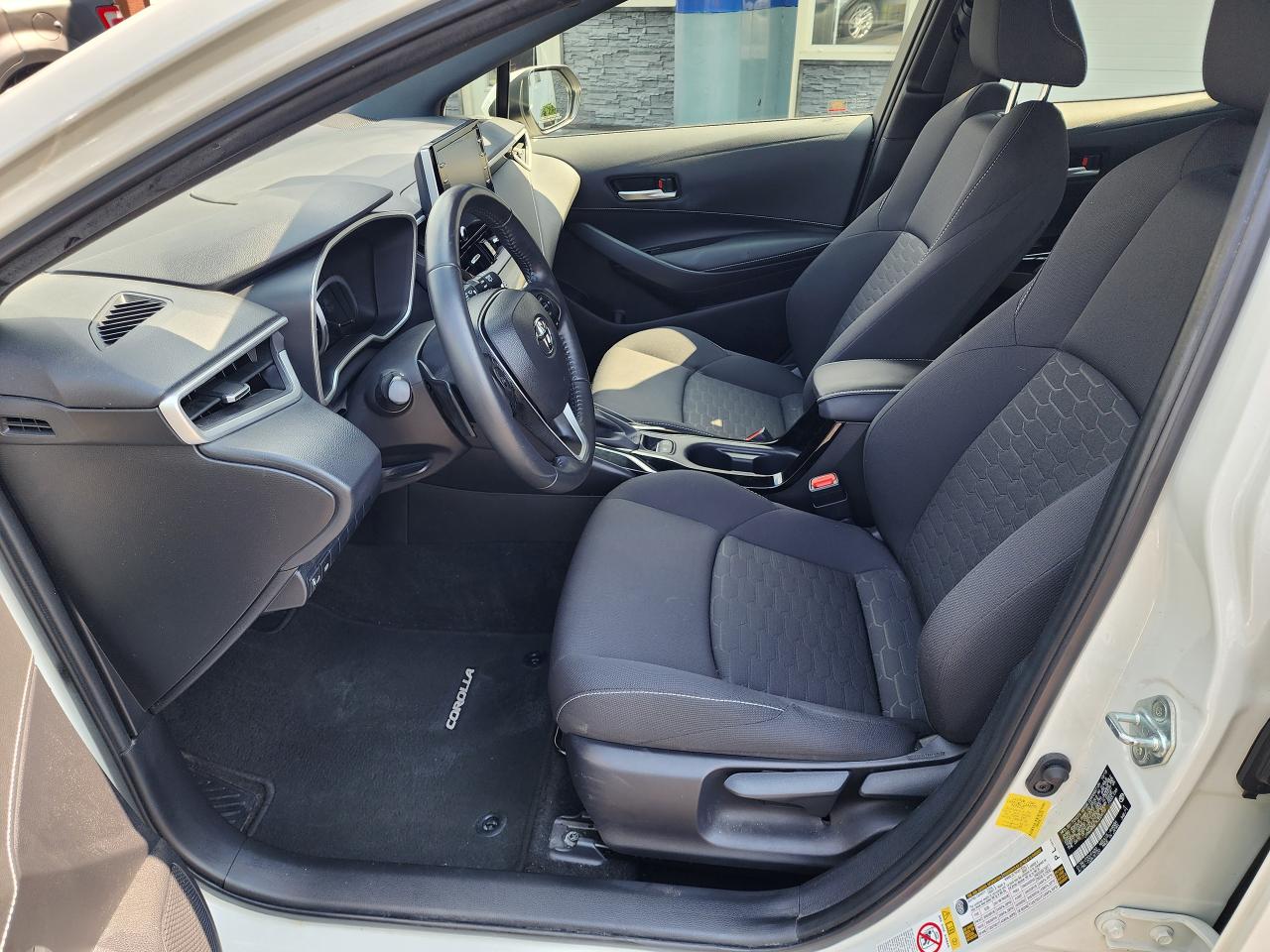 2019 Toyota Corolla SE - Photo #12